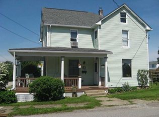 800 Walnut Ave, Scottdale, PA