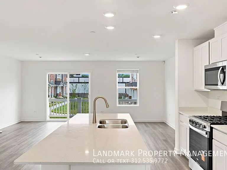 17389 Ulster Dr — Photo 7