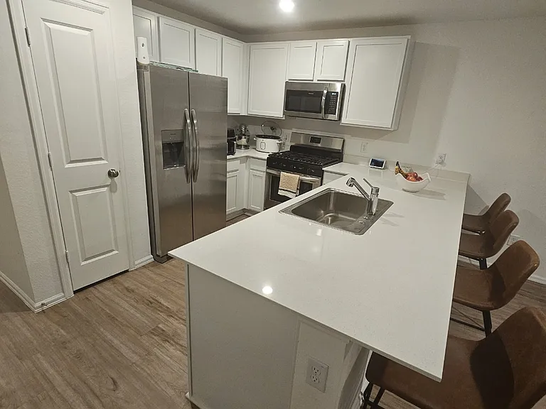 22222 Florence Springs Dr — Photo 2