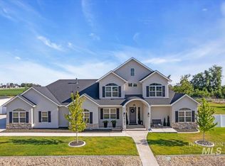 9195 Pursuit Dr, Middleton, ID 83644
