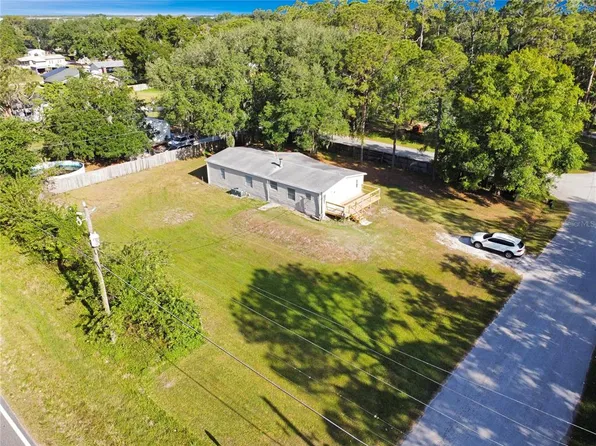 3611 Island Oaks Ct, Lakeland, FL 33805