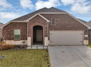 10108 Sunnyview Ln, Aubrey, TX 76227