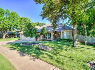 1113 Olde Bridge Rd, Edmond, OK 73034