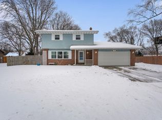 56036 Erhart Dr, Mishawaka, IN 46545