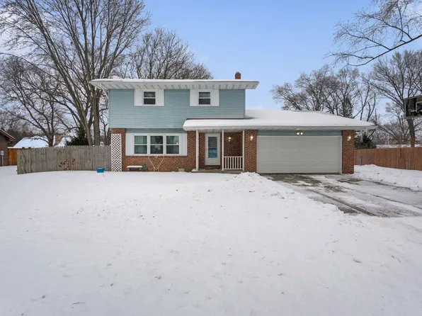 56036 Erhart Dr, Mishawaka, IN 46545