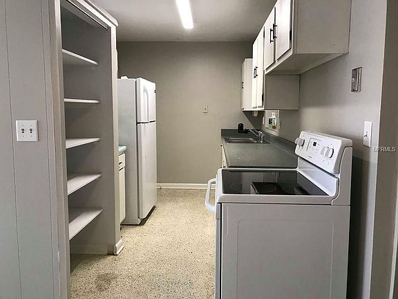 5th image of 1281 Whitewood Dr