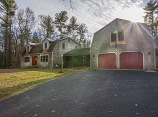 52 Walnut St, Middleboro, MA 02346