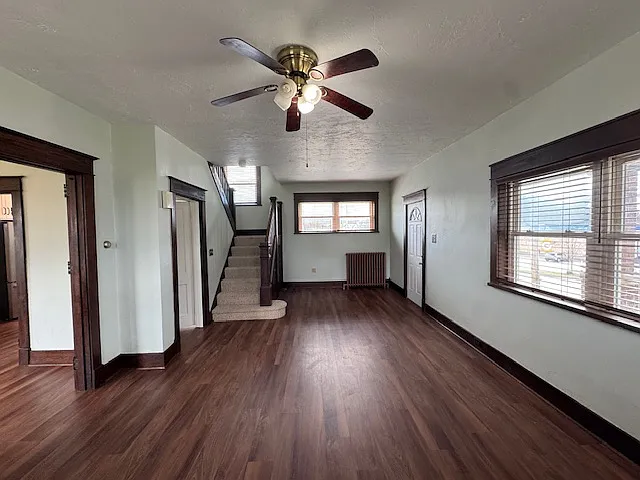 1218 Lewis Ave — Photo 6