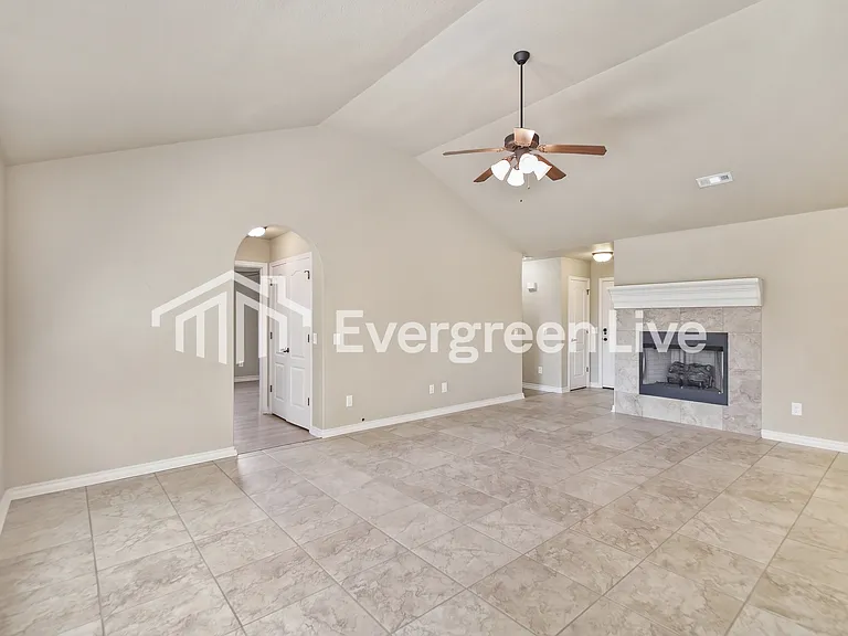 1119 River Oak — Photo 6
