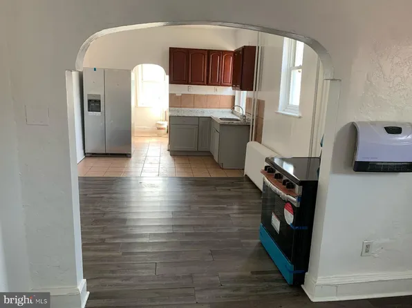 6230 Race St, Philadelphia, PA 19139