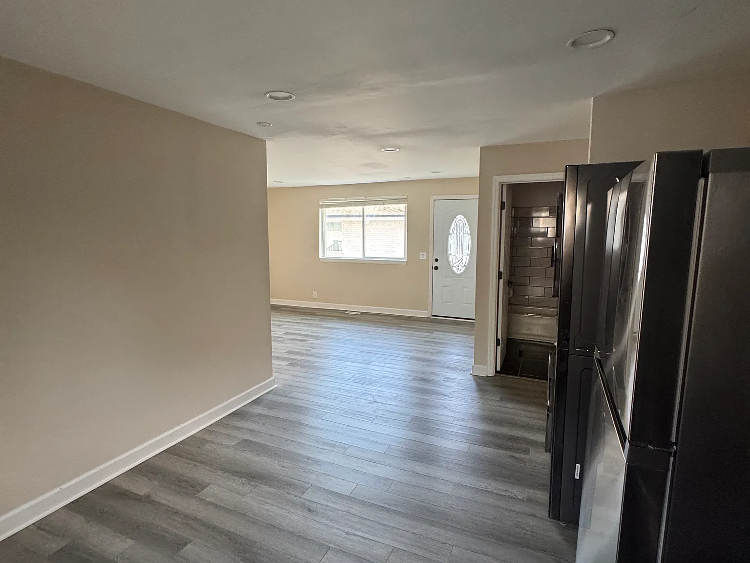2 bed, 750 sqft, $1,625 — Photo 4