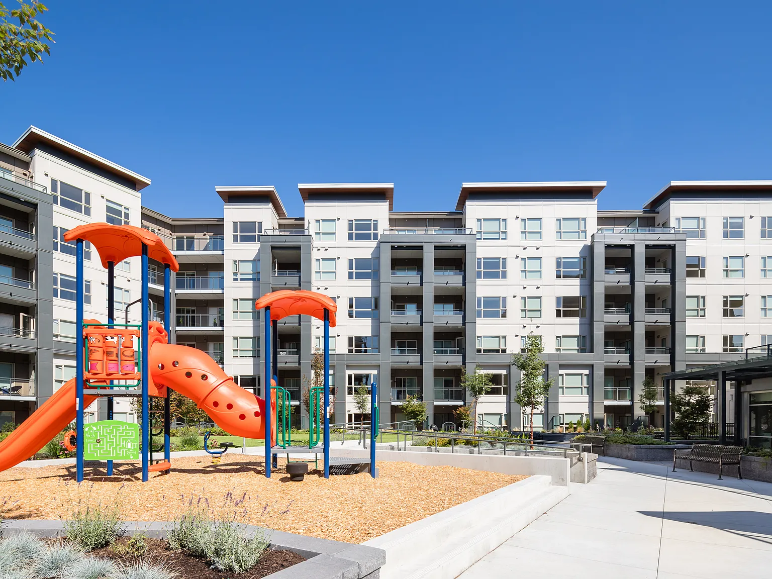 Fremont Residences — Photo 2