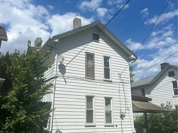 857 6th Ave, Coraopolis, PA 15108