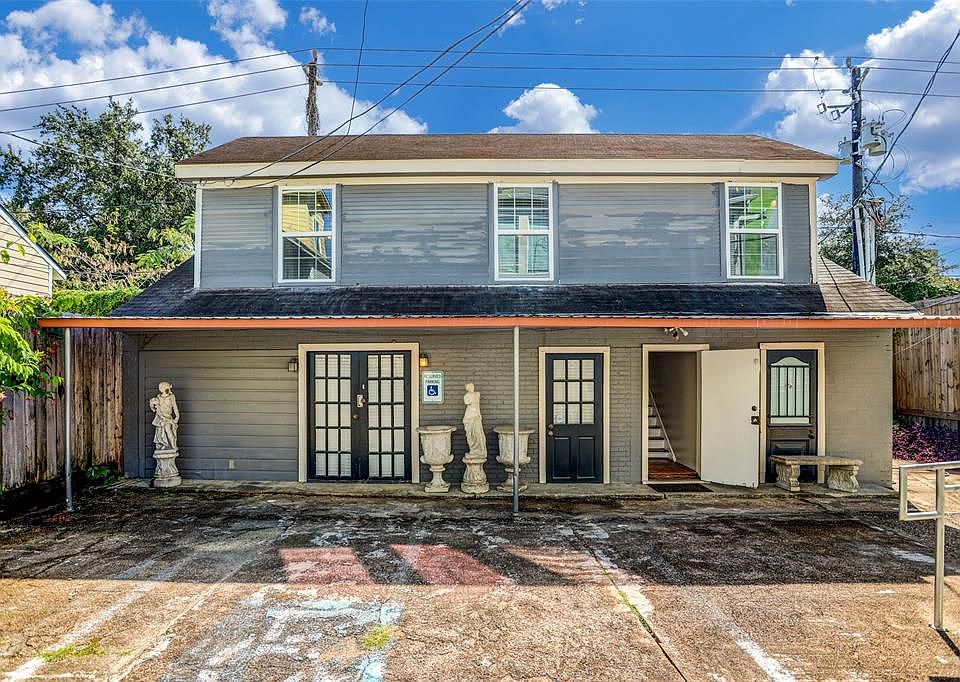 1st image of 239 1/2 Westheimer Ave #1