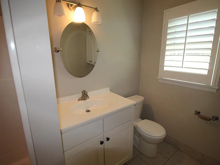 2349 Custom Cir — Photo 24