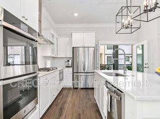 1636 Florentia St, Mount Pleasant, SC 29464