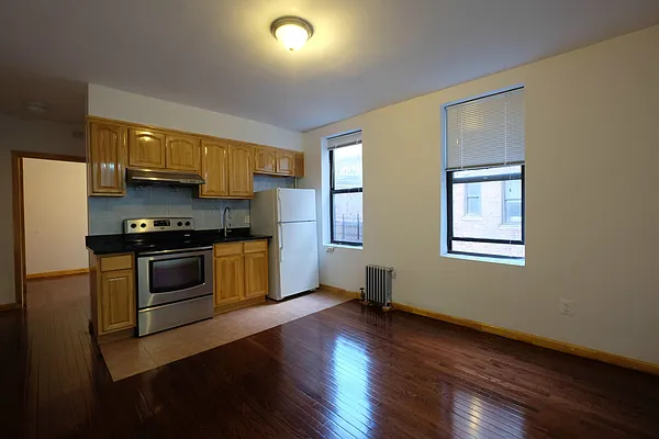 Rented by Keller Williams NYC | media 27