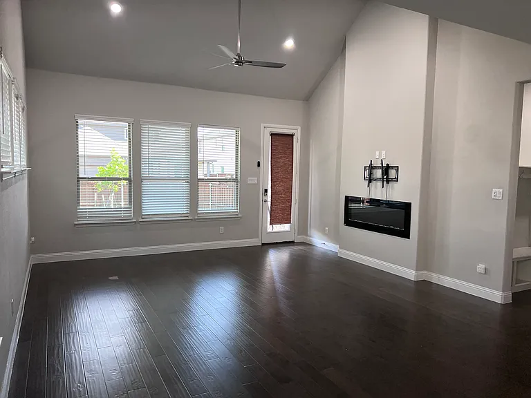 2231 English Ivy Rd — Photo 7