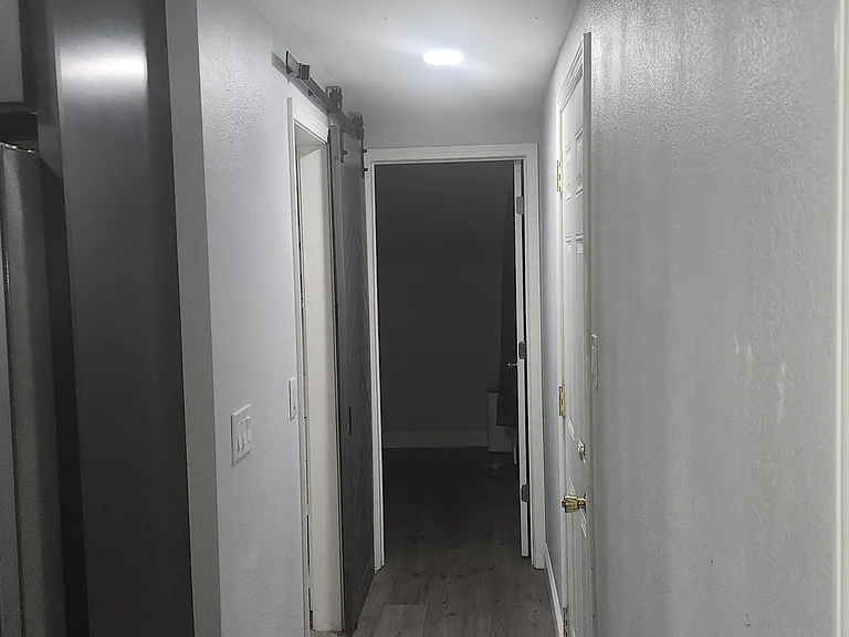 111 Summit Dr — Photo 14