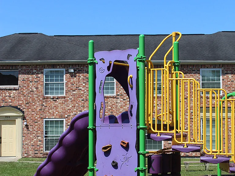 Forest Park — Photo 6