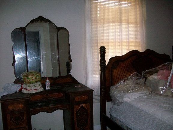 5th image of 308 Hannon St