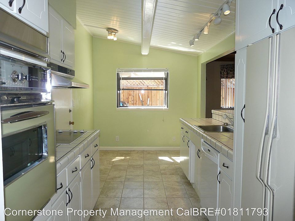 1st image of 15265 Clydelle Ave