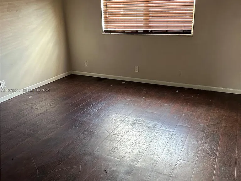 5223 NW 27th St #9B — Photo 3
