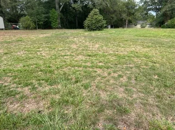 Tyler Ave, Tylertown, MS 39667