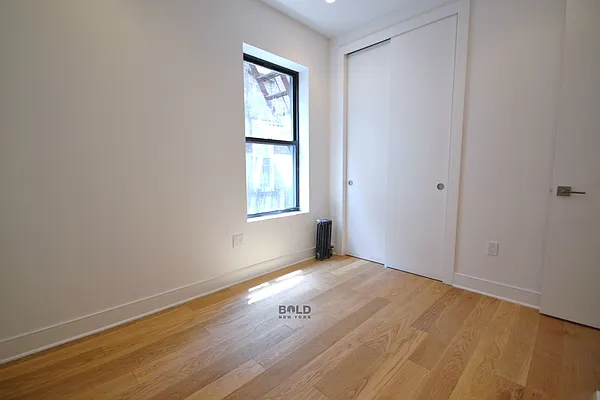 Rented by Bold New York | media 30