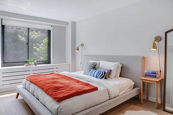 Sold by Compass | media 22