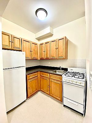 1st image of 511 E 78th St APT 6b
