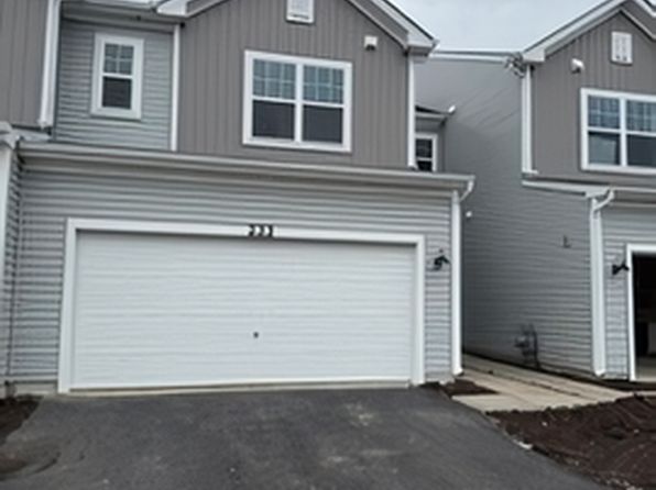 222 Kingsport Dr