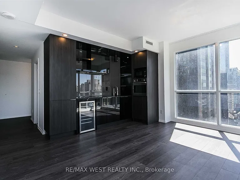 70 Temperance St #1615 — Photo 6