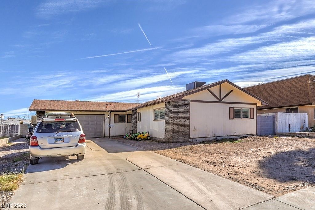 113 Zia St, Las Vegas, NV 89145 | Zillow