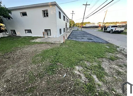 940 Shoemaker Ave #B — Photo 17