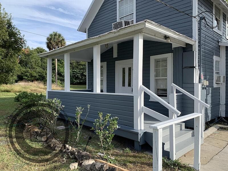 1st image of 218 Citrus Ave #1