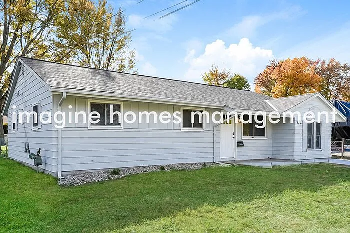 7656 Fern Dr — Photo 2