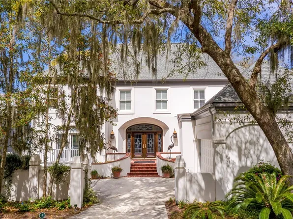 5 Fairfax Ln, Hilton Head Island, SC 29928