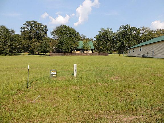 4th image of 127 Wildwood Lake Dr