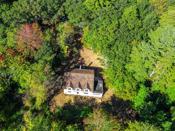 46 Small Road, Barrington, NH 03825
