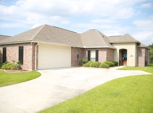 6731 Silver Springs Dr, Greenwell Springs, LA 70739