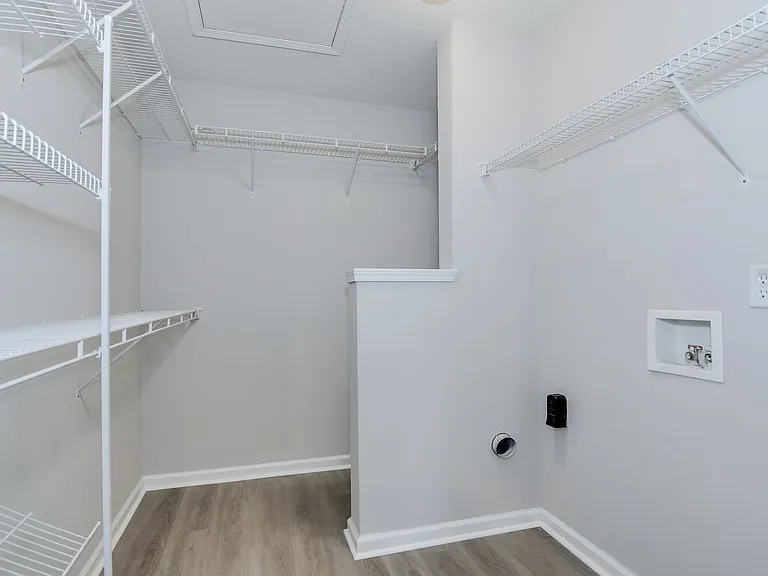 425 Long Needle Cir — Photo 17