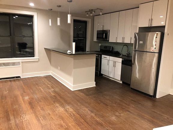 3rd image of 530 W 236th St APT 4E