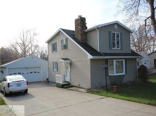 15891 Burton St, Lansing, MI 48906