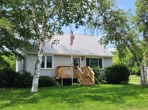 4 Lowell Street, Waterville, ME 04901
