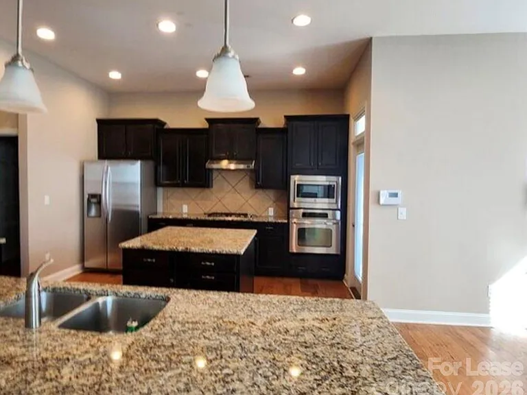 317 Montibello Dr — Photo 11