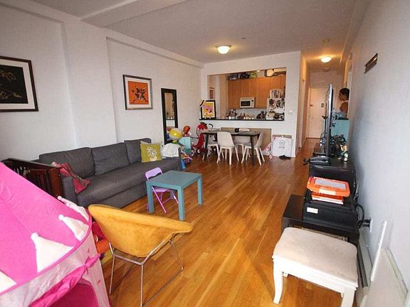 2nd image of 2734 21st St #4D