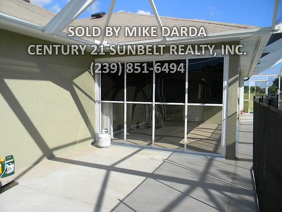 5th image of 2710 NW 10th Ter