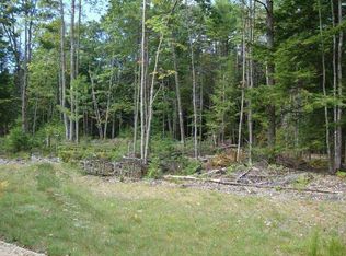 1 Valley Brook Dr, Freeport, ME 04032