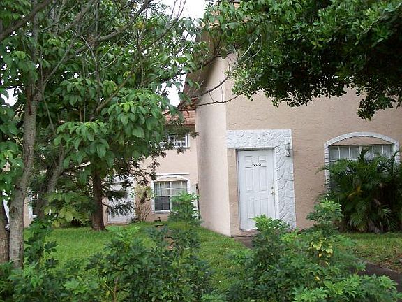3rd image of 7868 Kimberly Blvd